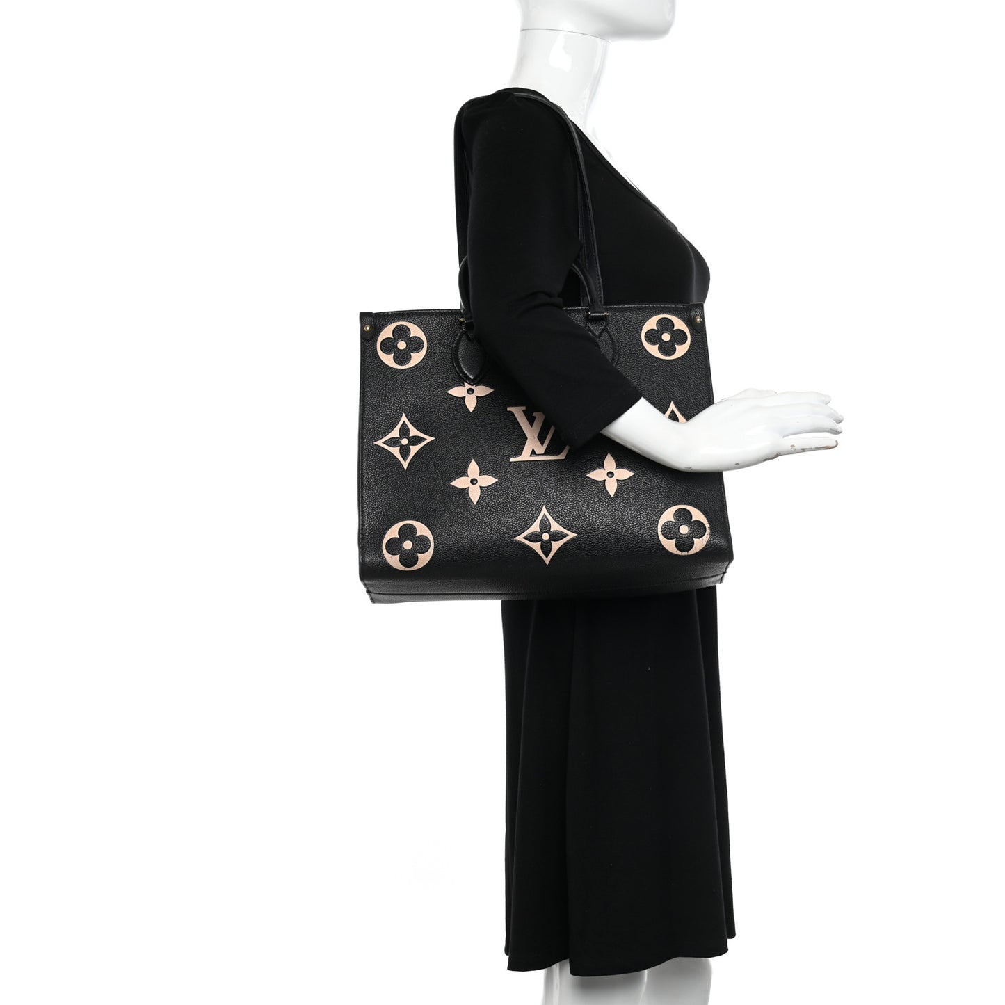 Empreinte Monogram Giant Onthego MM Black Beige