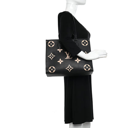 Louis Vuitton Empreinte Monogram Giant Onthego MM Black Beige 2 of 15