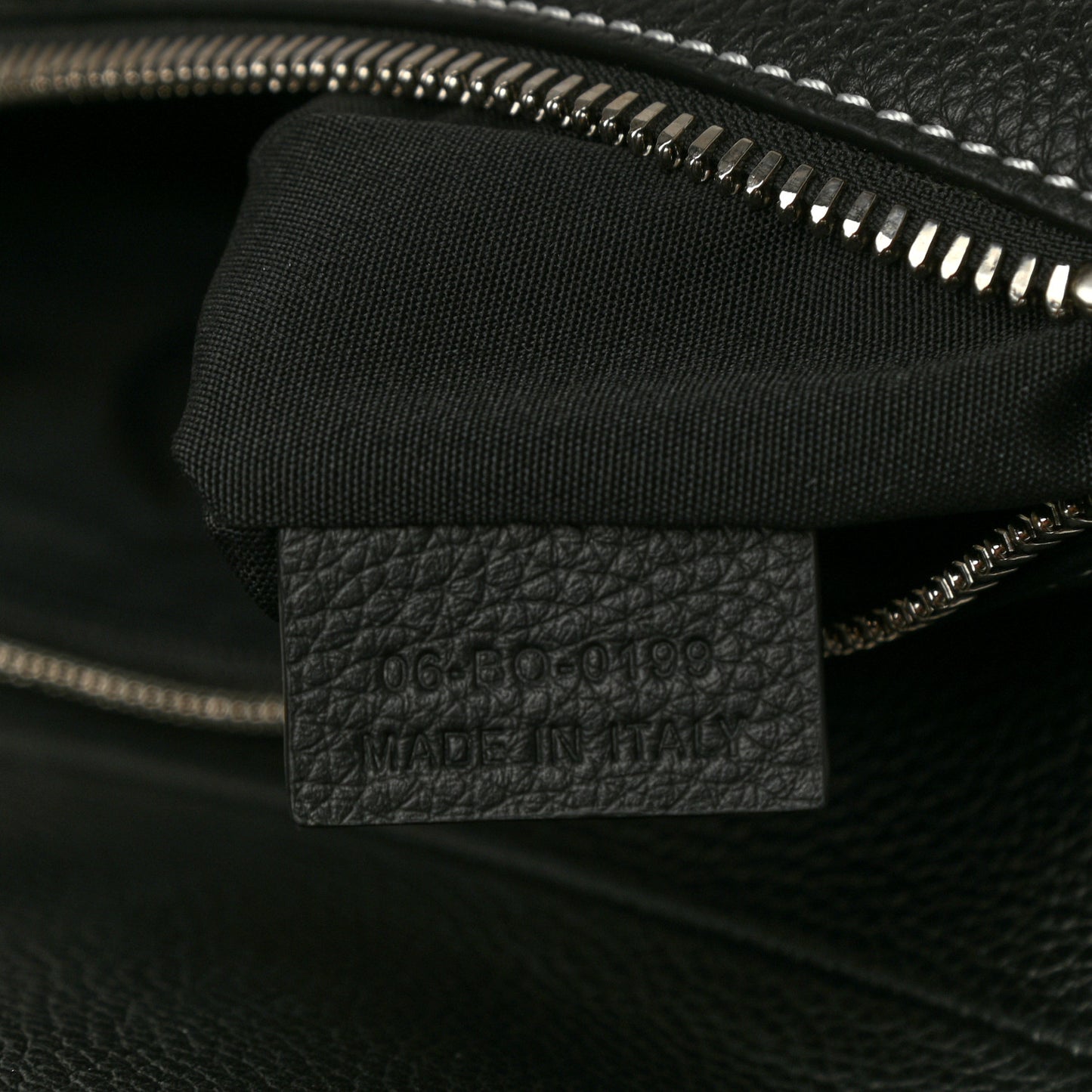 Alex Foxton Grained Calfskin Logo Saddle Messenger Bag Black