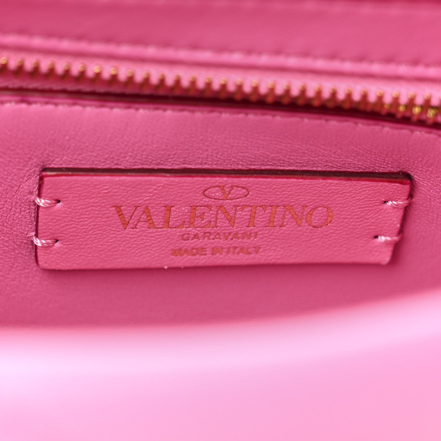 Nappa Medium Roman Stud Shoulder Bag Feminine Pink