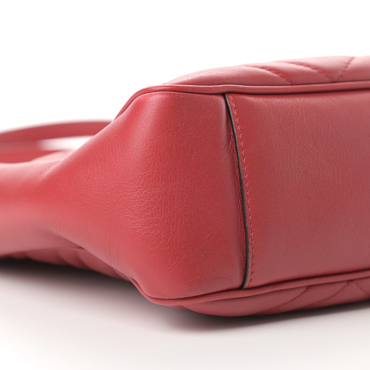 Gucci Calfskin Matelasse Medium GG Marmont Open Top Shoulder Bag Hibiscus Red 9 of 12