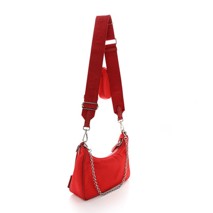 Prada Nylon Re-Edition 2005 Shoulder Bag Rosso 3 of 11