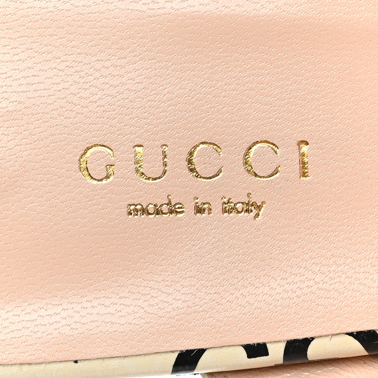 Gucci Azalea Calfskin GG Monogram Bi-Color Debossed Womens Princetown Slippers 39 White Black 8 of 9