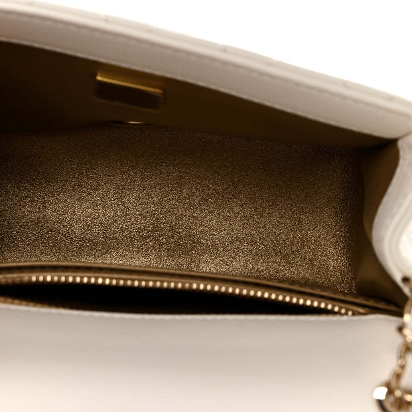 Lambskin Quilted Mini Pearl Crush Flap White