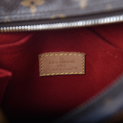 Louis Vuitton Monogram Croissant MM 6 of 9