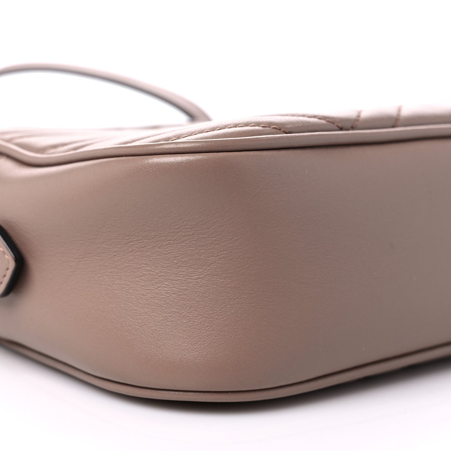 Calfskin Matelasse Small GG Marmont Chain Shoulder Bag Porcelain Rose