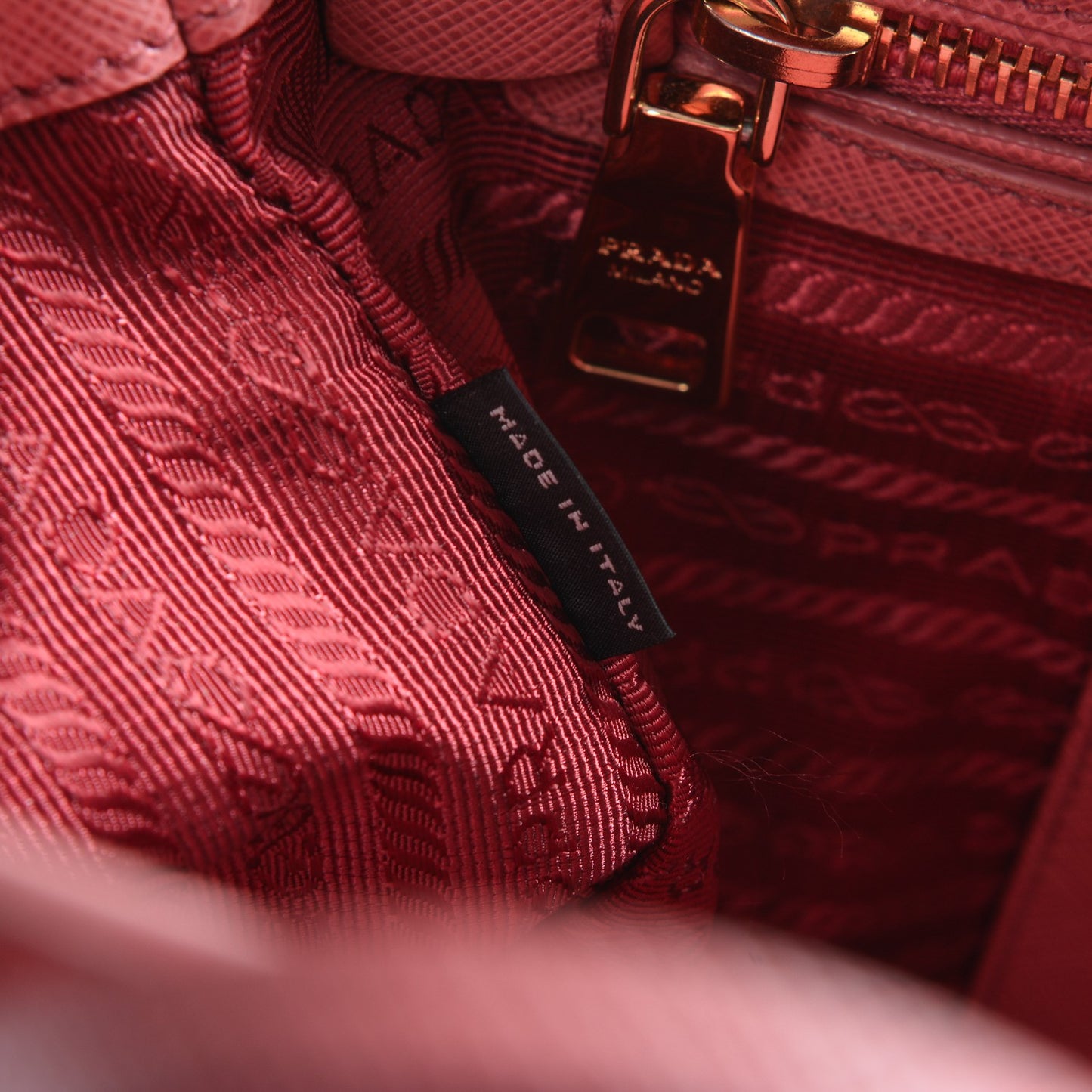 Saffiano Lux Large Tote Tamaris