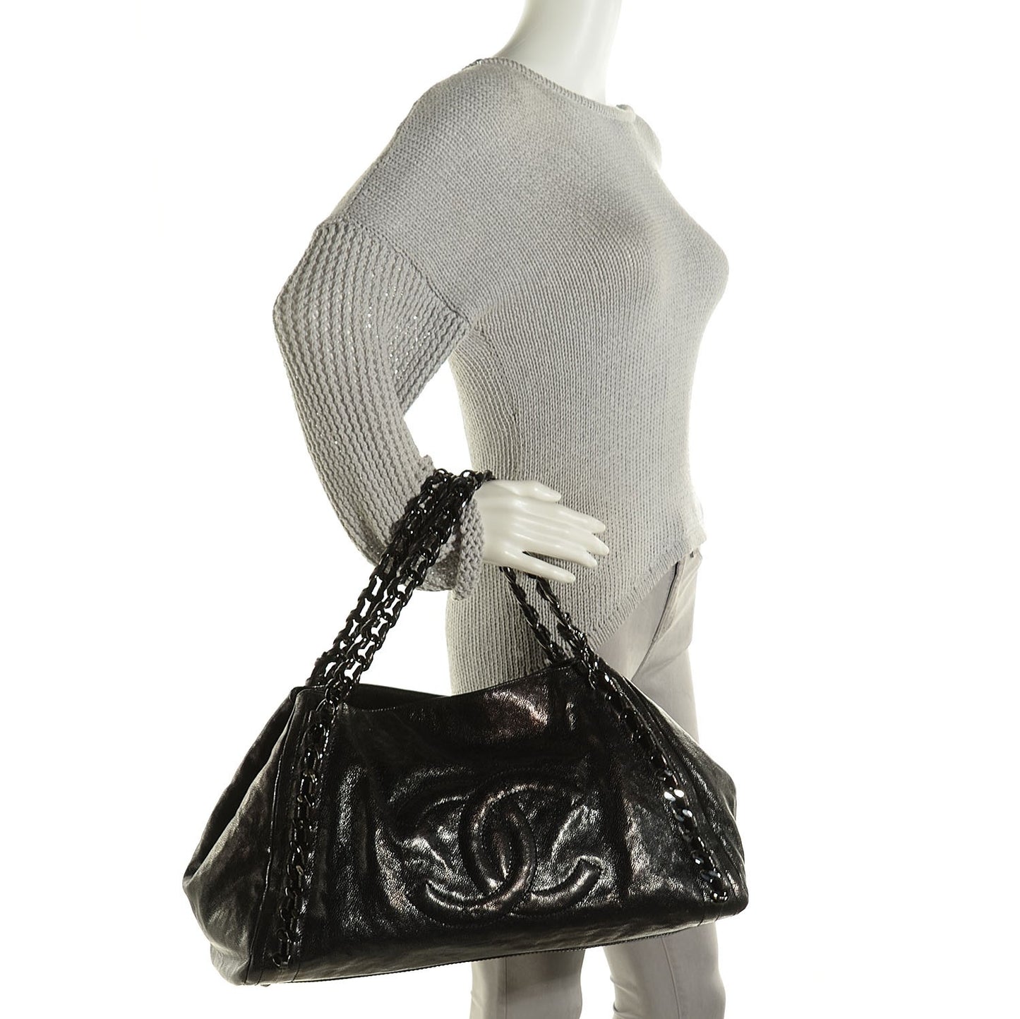 Glazed Caviar East West Modern Chain Tote Black