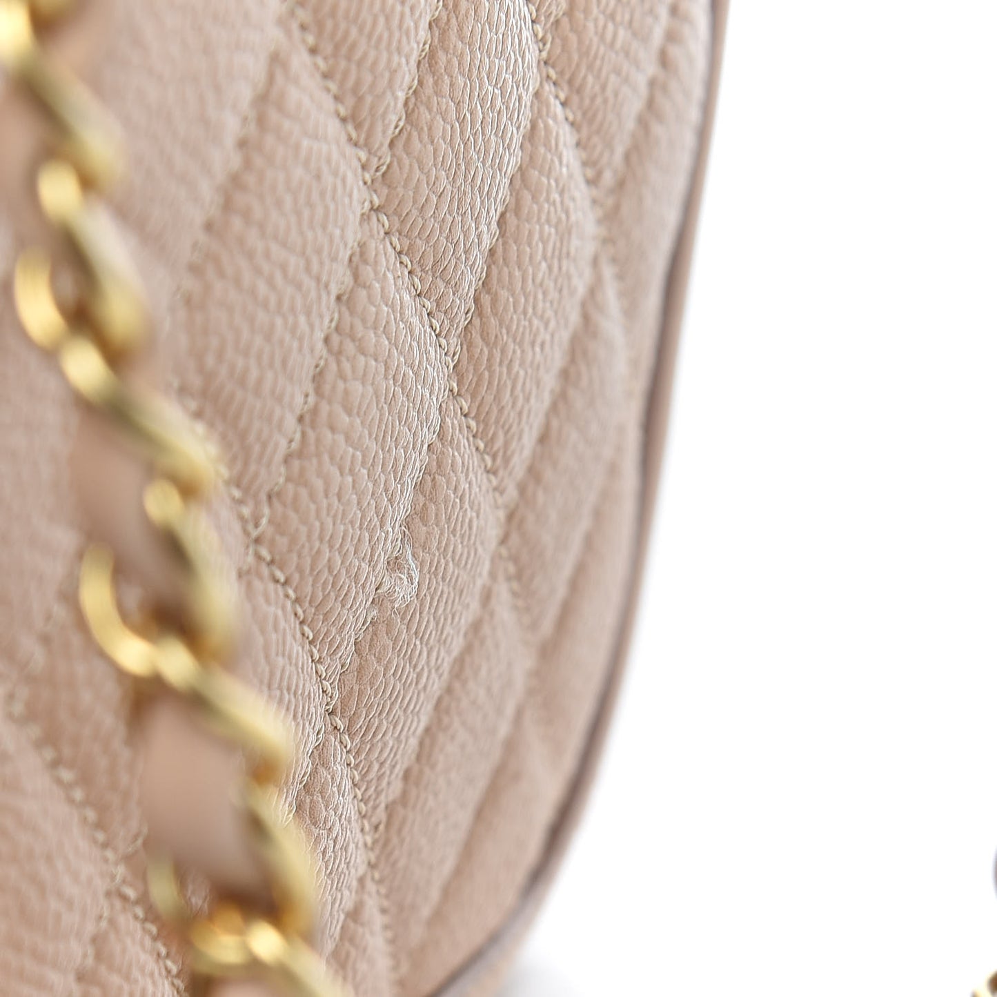 Caviar Quilted Medium CC Filigree Vanity Case Beige