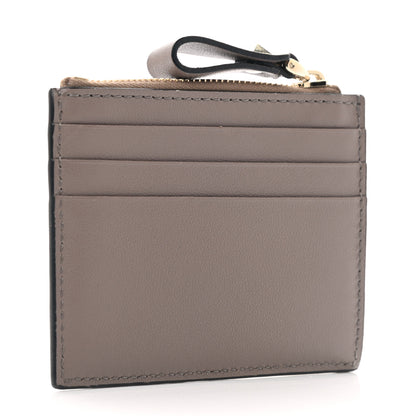 Valentino Garavani Vitello Rockstud Card Holder With Zipper Poudre 3 of 6