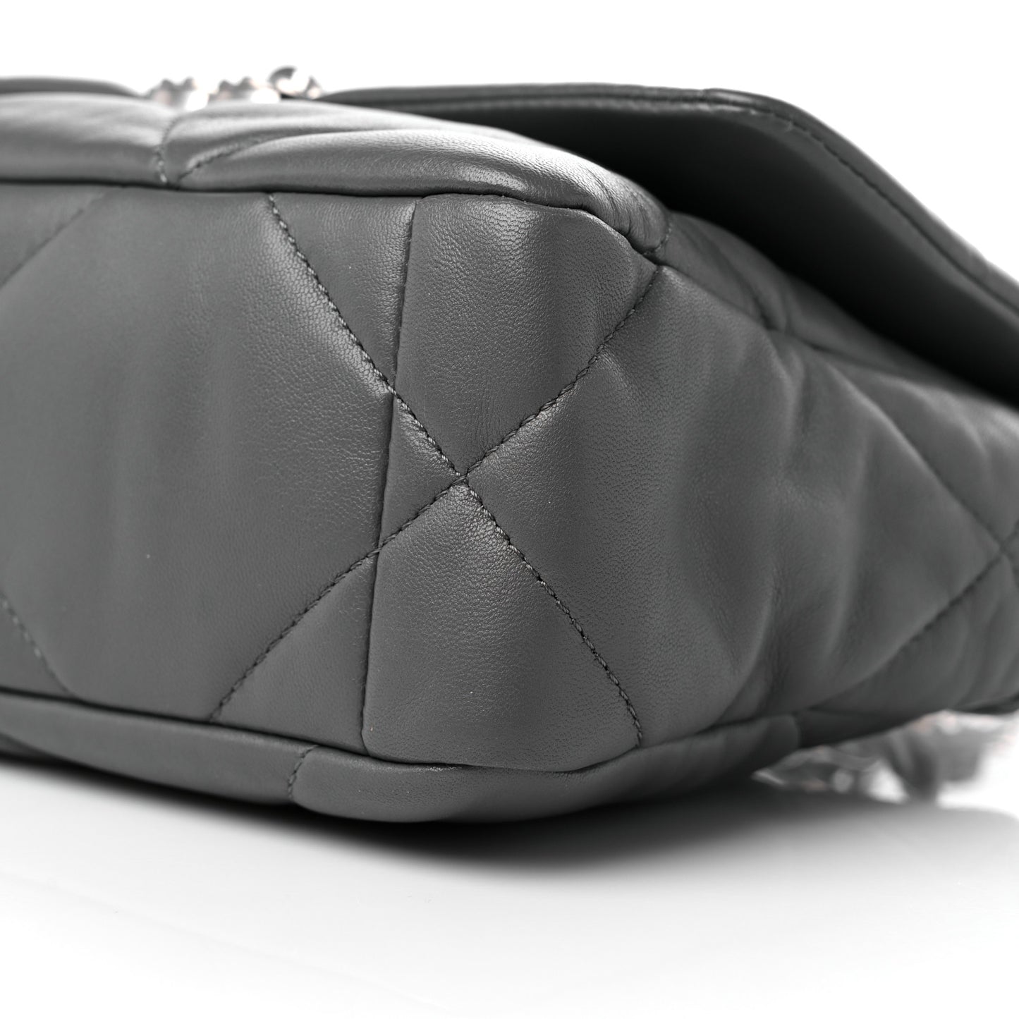Lambskin Quilted Medium Chanel 19 Flap Dark Grey