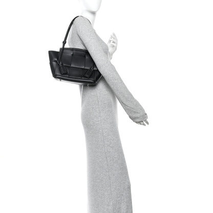 Bottega Veneta French Calfskin Maxi Intrecciato Arco 33 Black 2 of 10