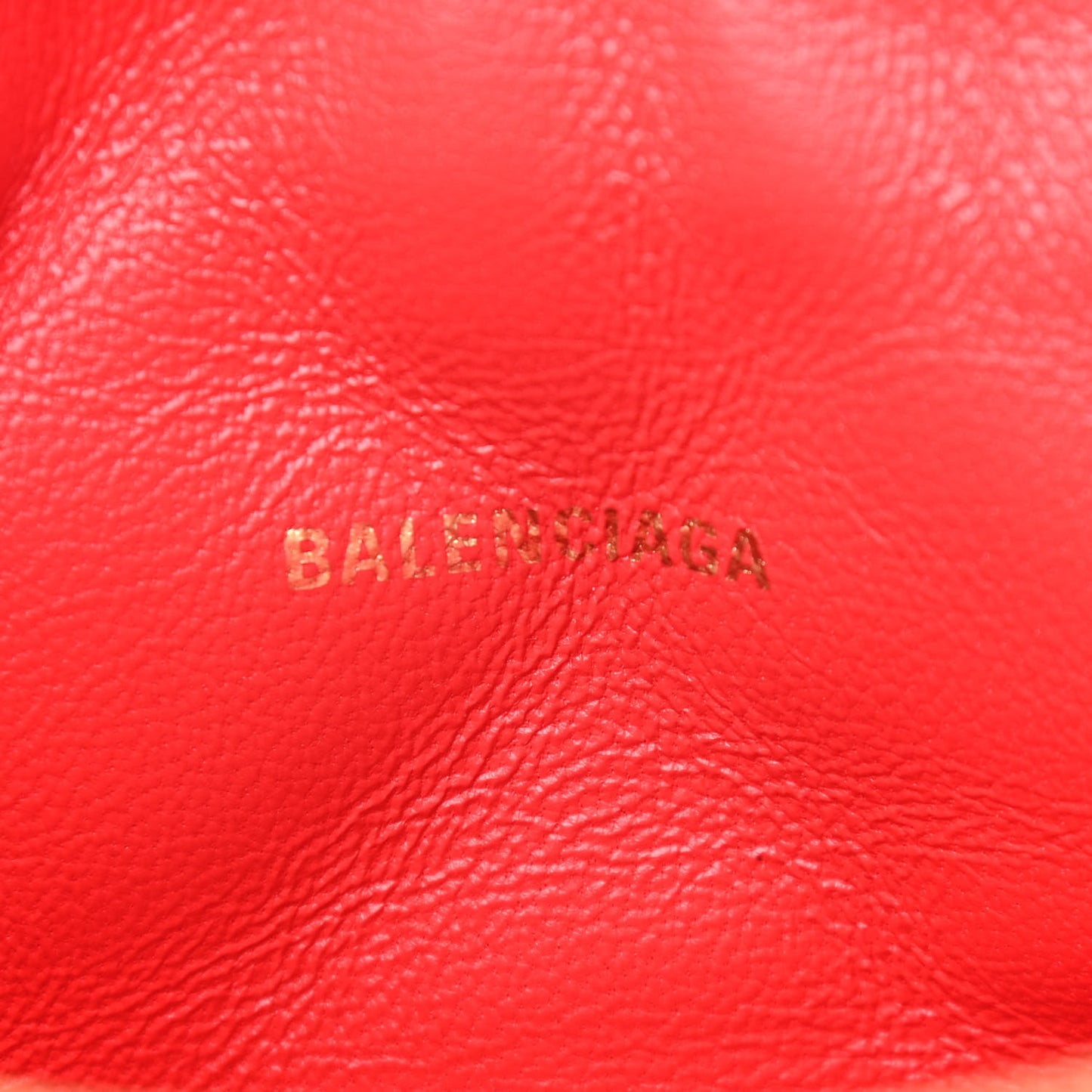 Nappa Calfskin Quilted Touch B Camera Shoulder Bag Bright Red