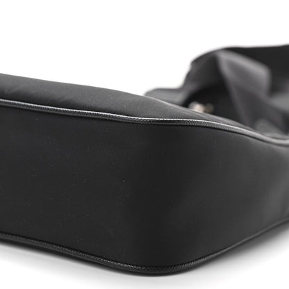 Prada Nylon Re-Edition 2005 Shoulder Bag Black 11 of 12