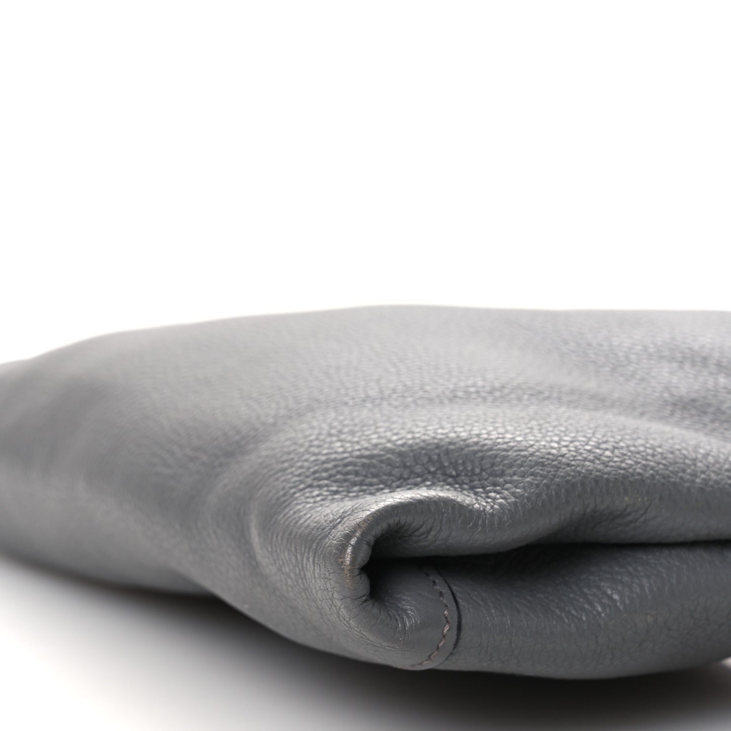 Vitello Daino Zippered Shoulder Bag Marmo