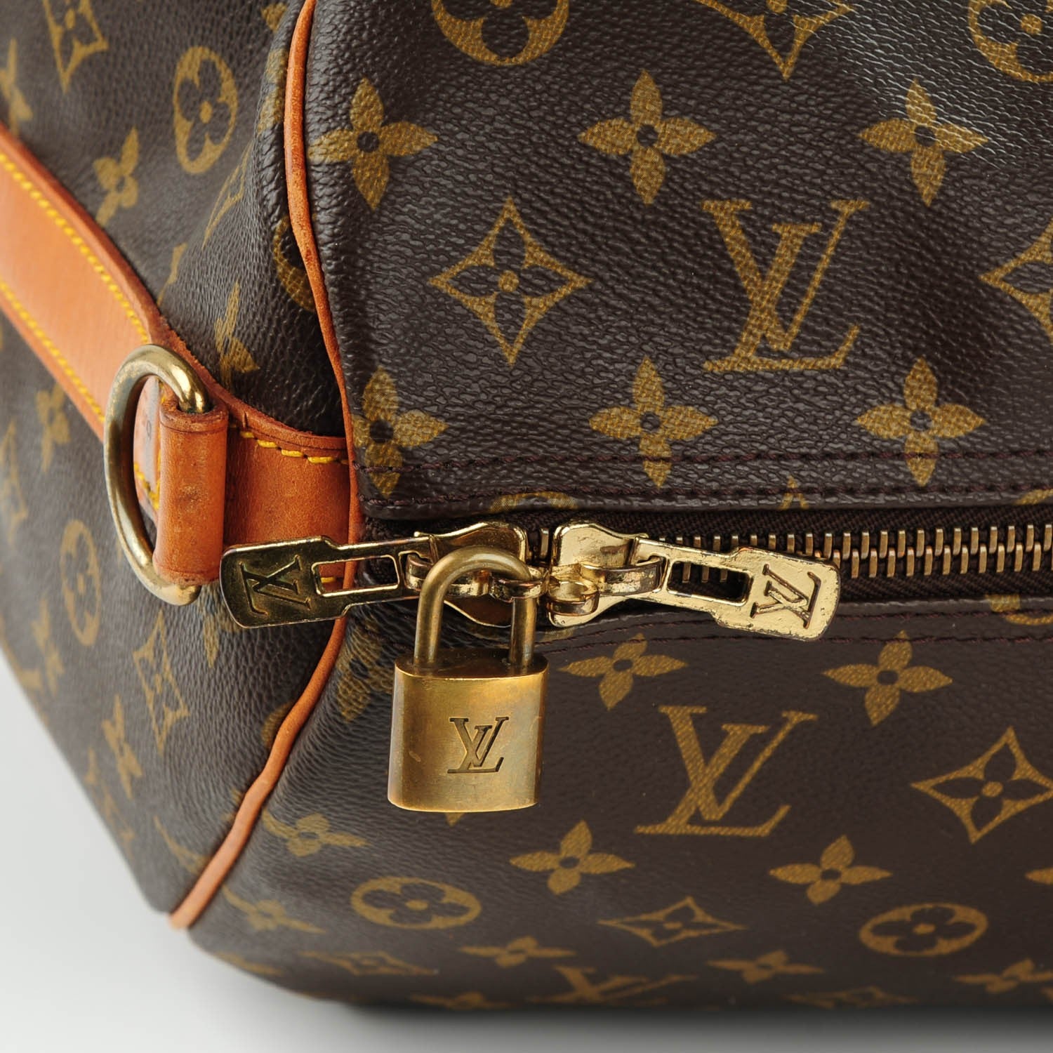 Louis Vuitton Monogram Keepall Bandouliere 60 7 of 12