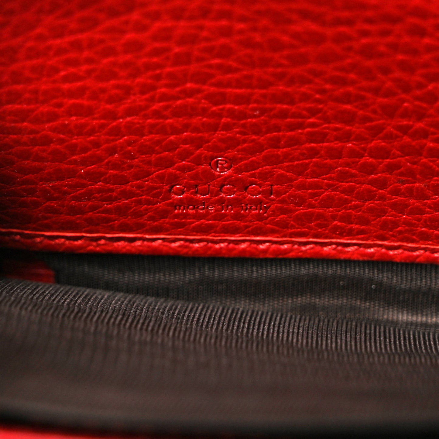 Dollar Calfskin GG Marmont Zip Around Wallet Hibiscus Red