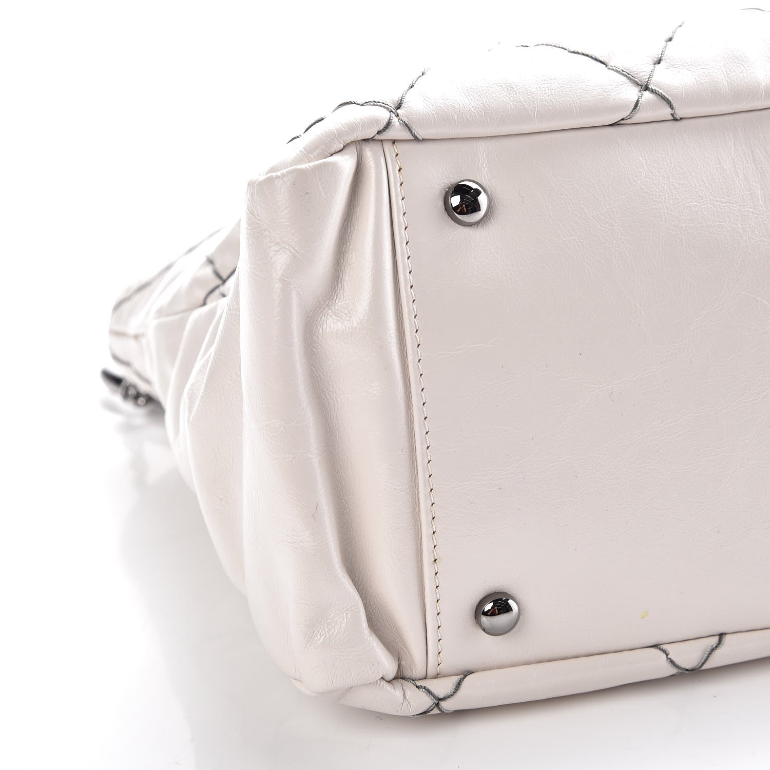 Chanel Glazed Goatskin Double Contrast Stitch Hobo Dark White 5 of 9
