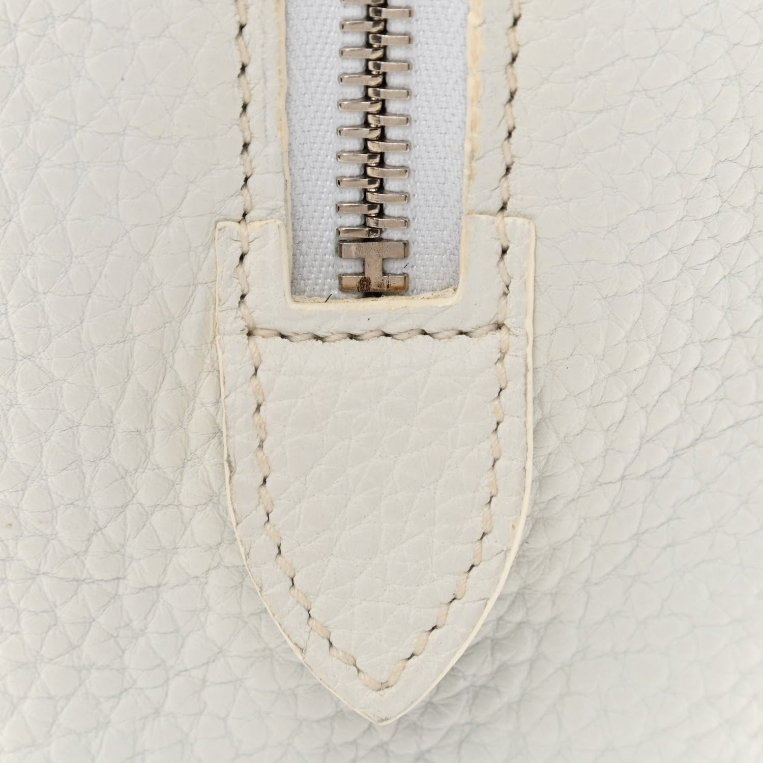 Hermes Taurillon Clemence Victoria II 35 White 13 of 14