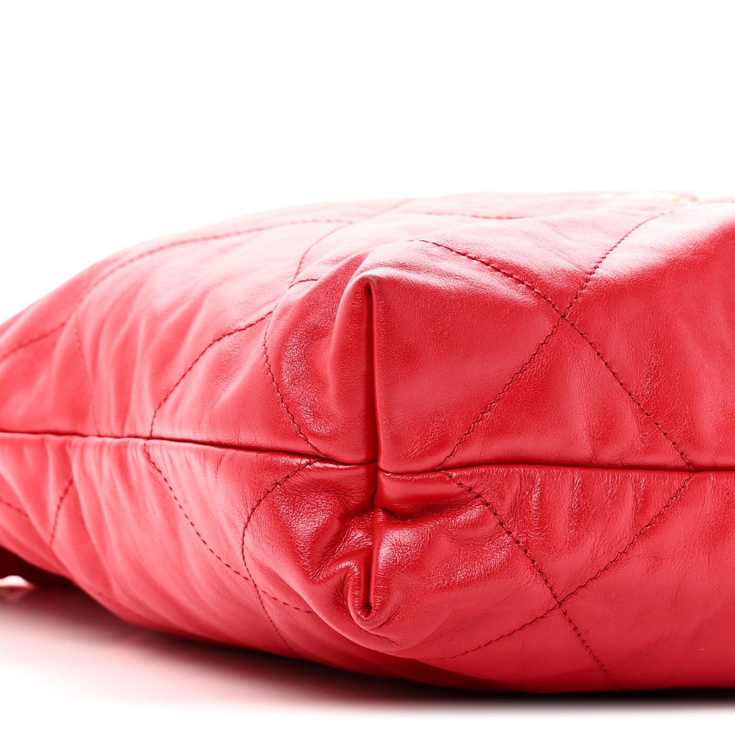 Shiny Calfskin Quilted Small Chanel 22 Red