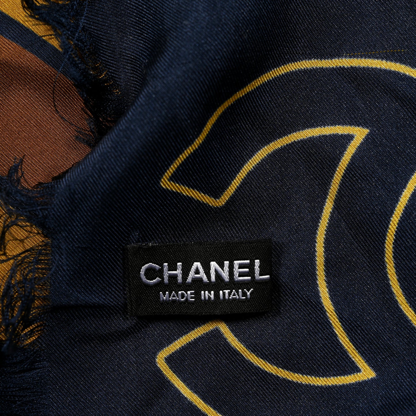 Silk CC Logo Stole Multicolor