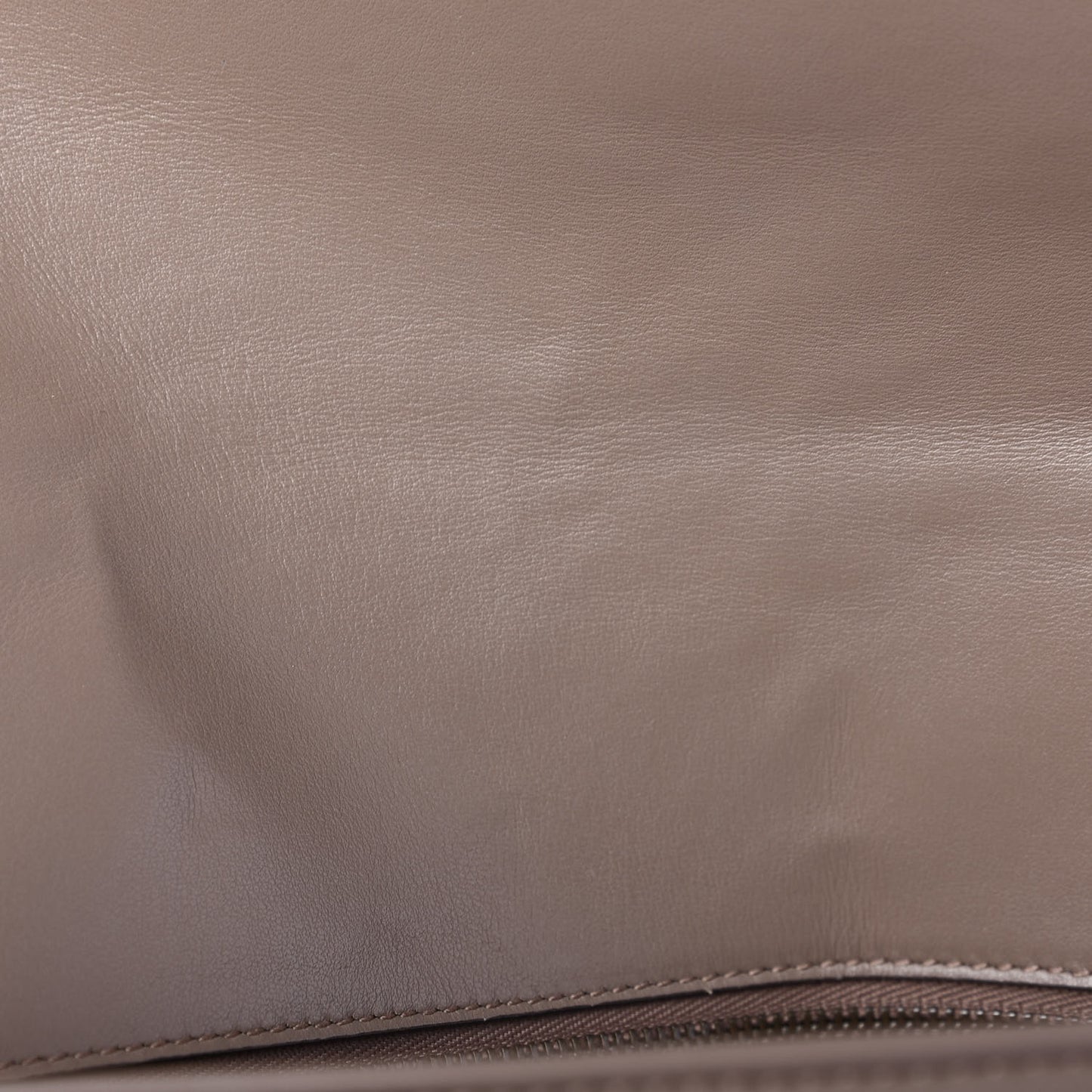 Calfskin Matelasse Large GG Marmont Shoulder Bag Porcelain Rose