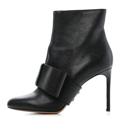 Valentino Garavani Calfskin Bow Ankle Boots 40.5 Black 1 of 13