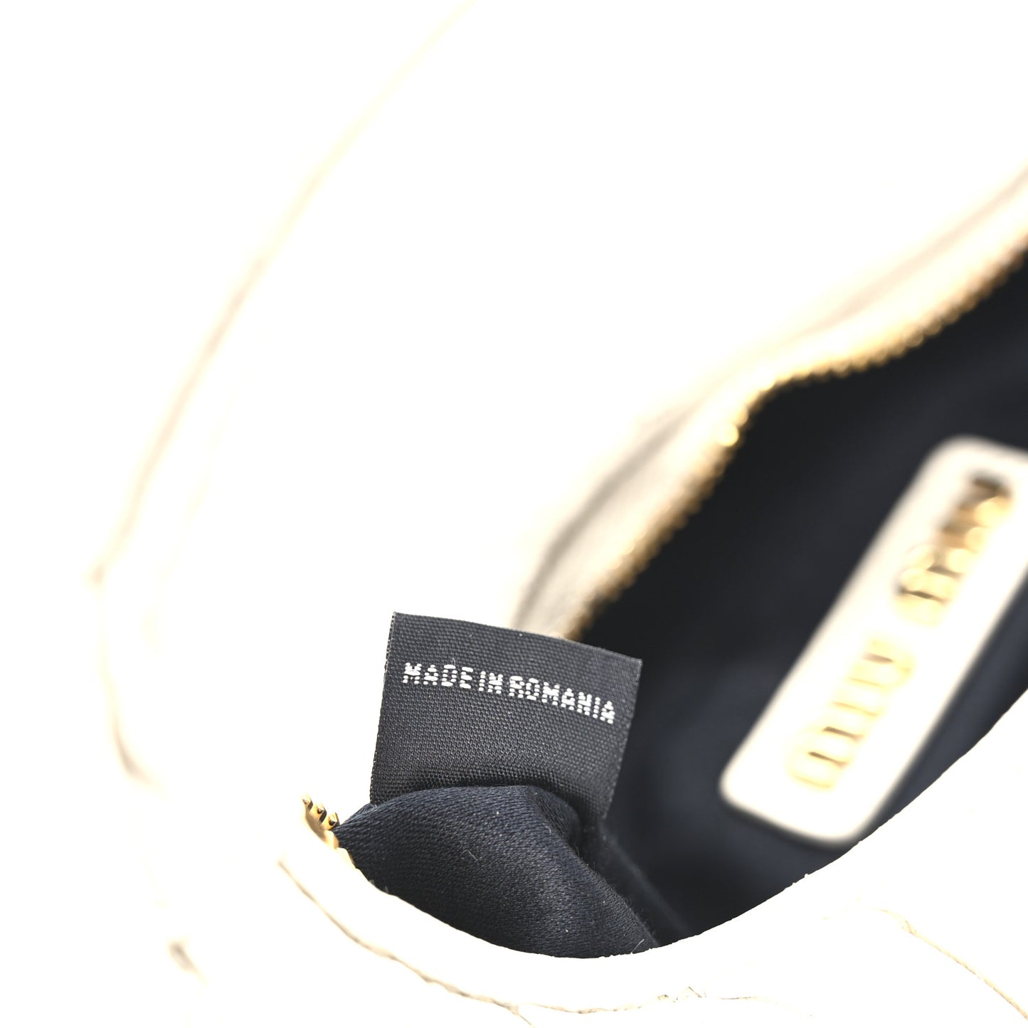 Nappa Matelasse Mini Wander Hobo White