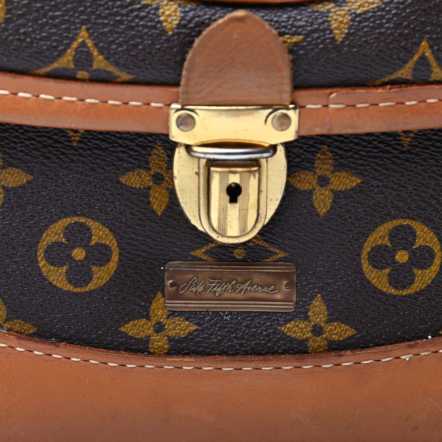 Louis Vuitton Monogram French Company Beauty Train Case 9 of 9