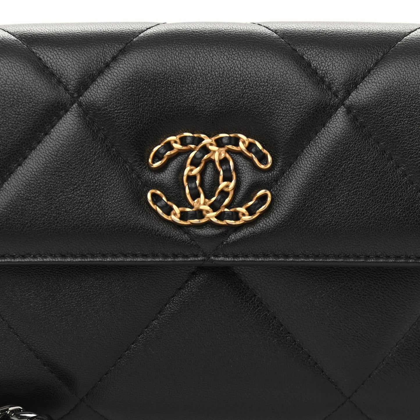 Lambskin Quilted Chanel 19 Flap Clutch Black