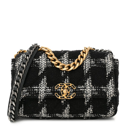 Chanel Tweed Houndstooth Quilted Medium Chanel 19 Flap Black White 1 of 10