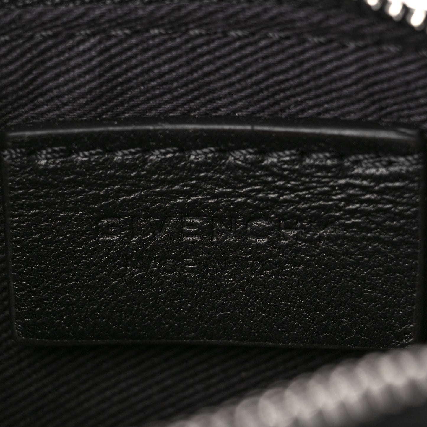 Lambskin Baby Antigona with Chain Black