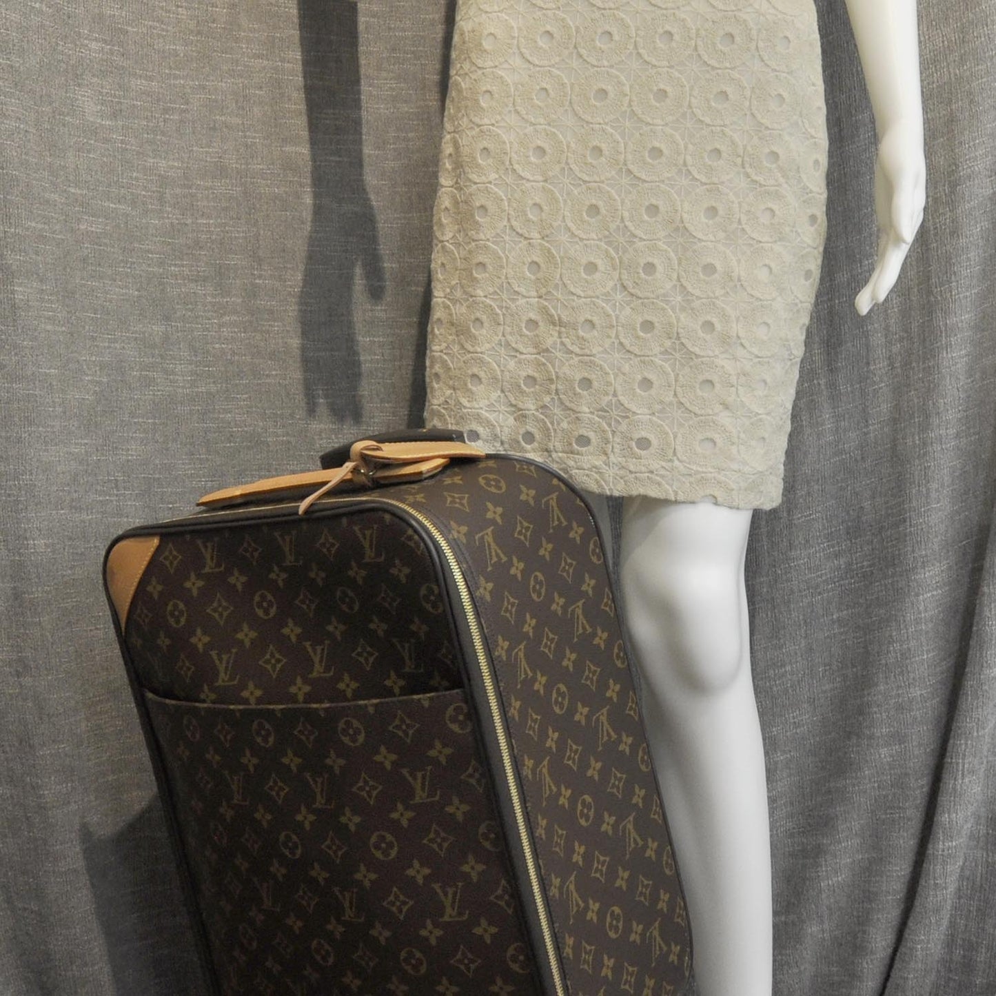 Monogram Pegase 50