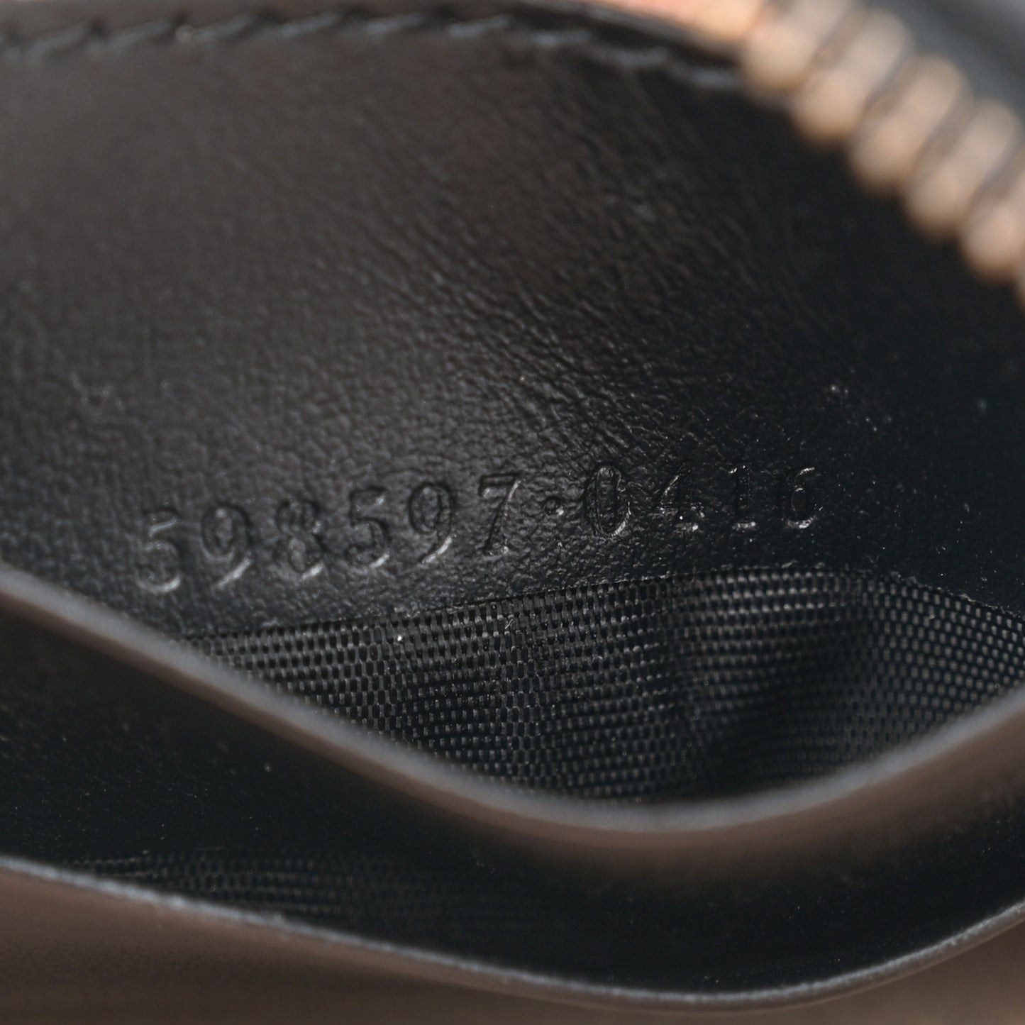 Calfskin Matelasse Mini GG Marmont Crossbody Bag Black