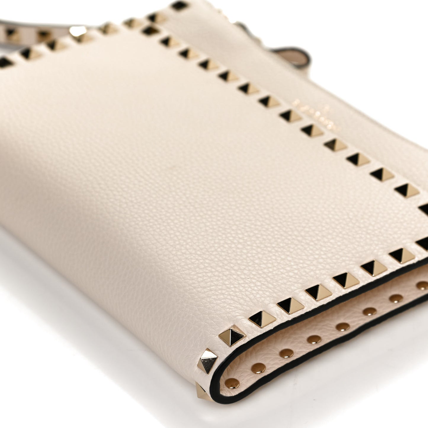Pebbled Calfskin Rockstud Wristlet Clutch White