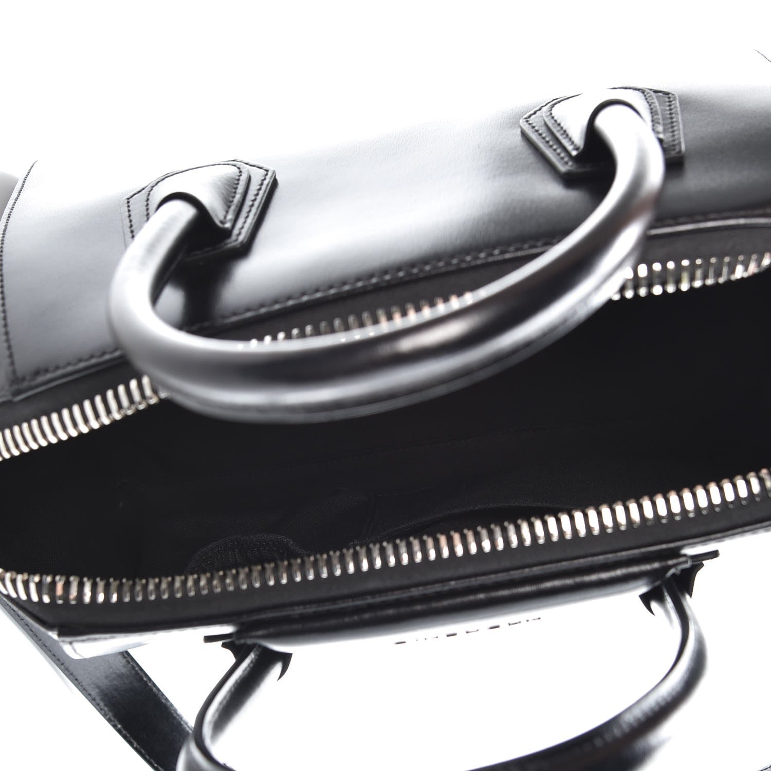 Givenchy Shiny Lord Calfskin Small Antigona Black 5 of 7