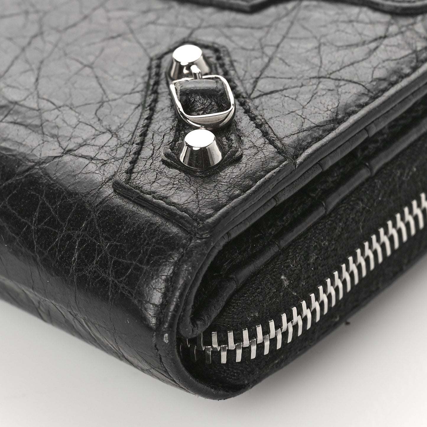 Agneau Classic Silver Hardware Compact Wallet Black