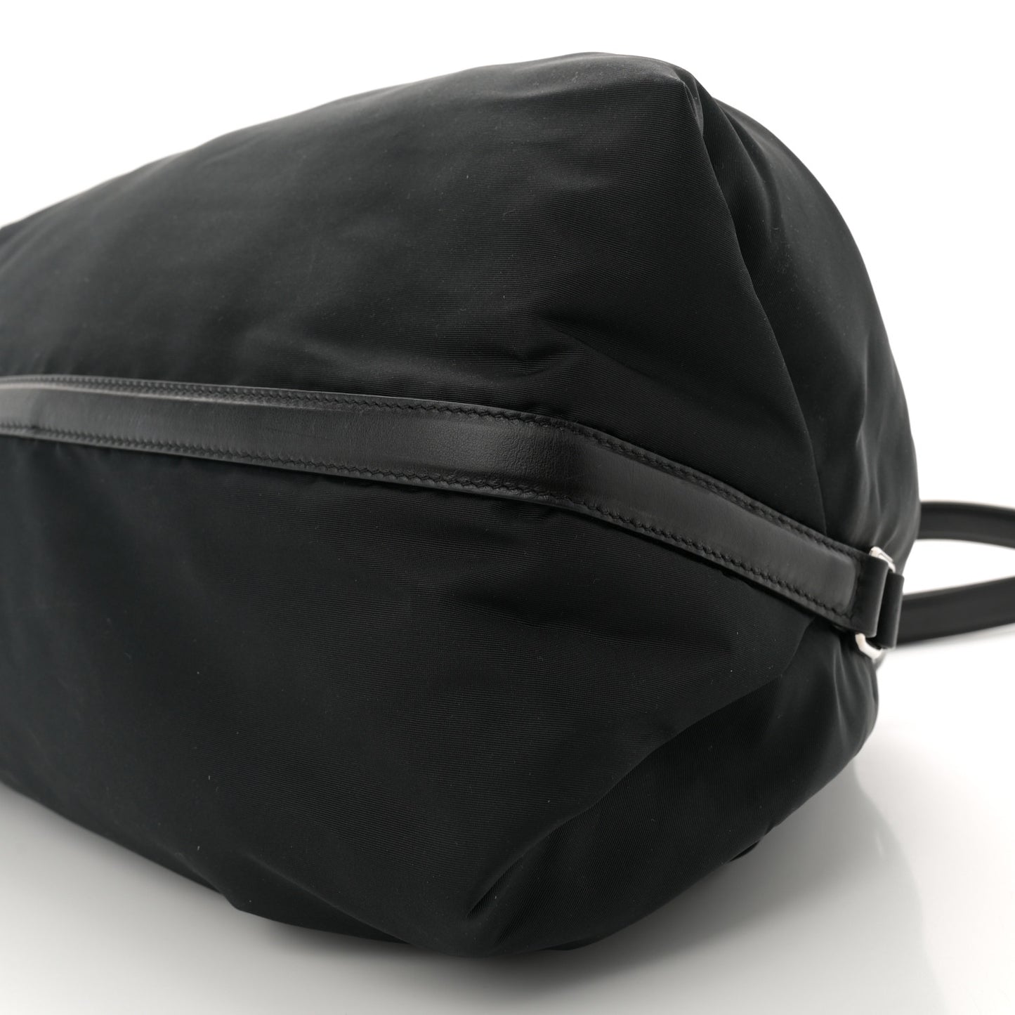 Nylon Medium Bundle Black White