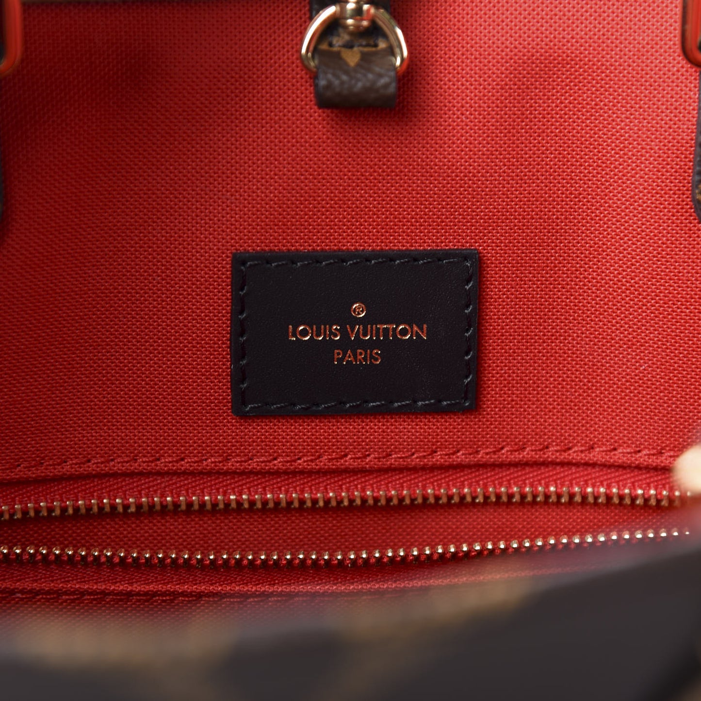 Reverse Monogram Giant Onthego MM