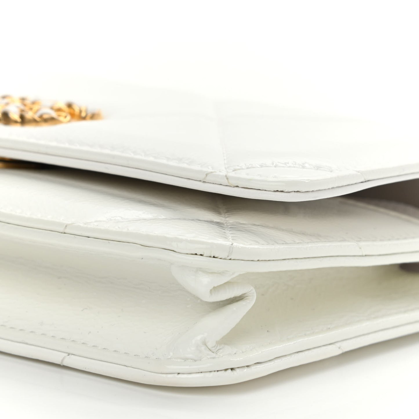 Shiny Crumpled Calfskin Quilted Chanel 19 Wallet On Chain WOC White