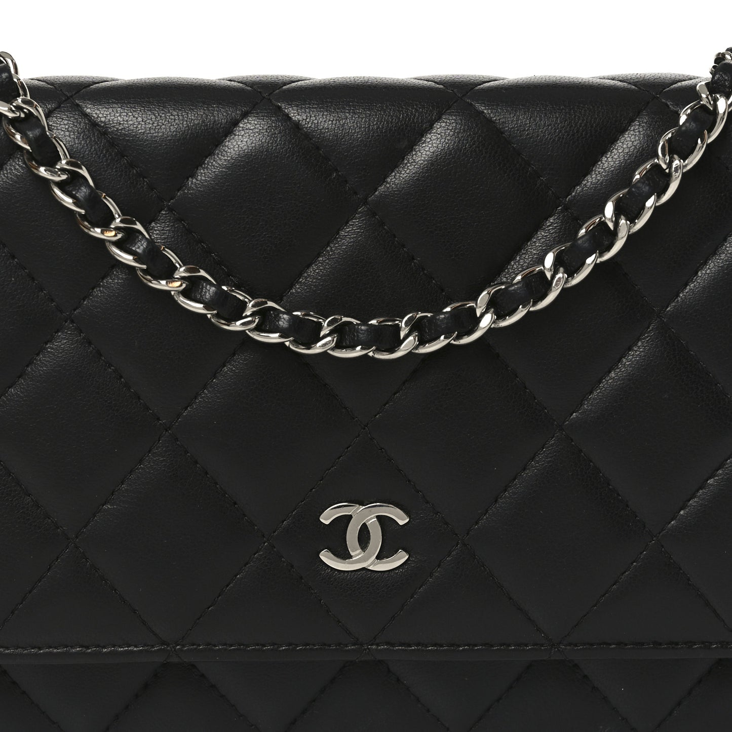 Lambskin Quilted Wallet On Chain WOC Black