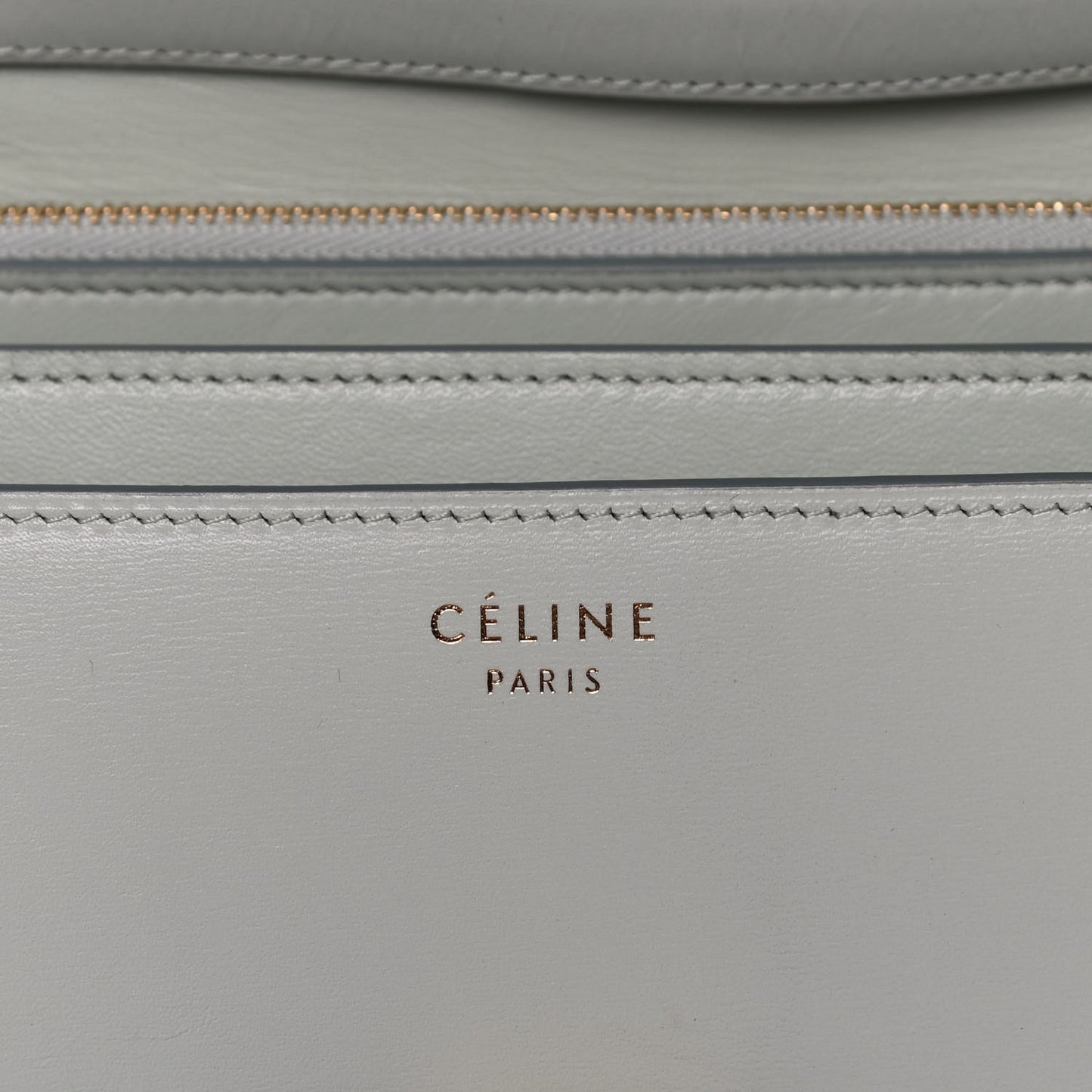 Box Calfskin Medium Classic Box Flap Bag Mint