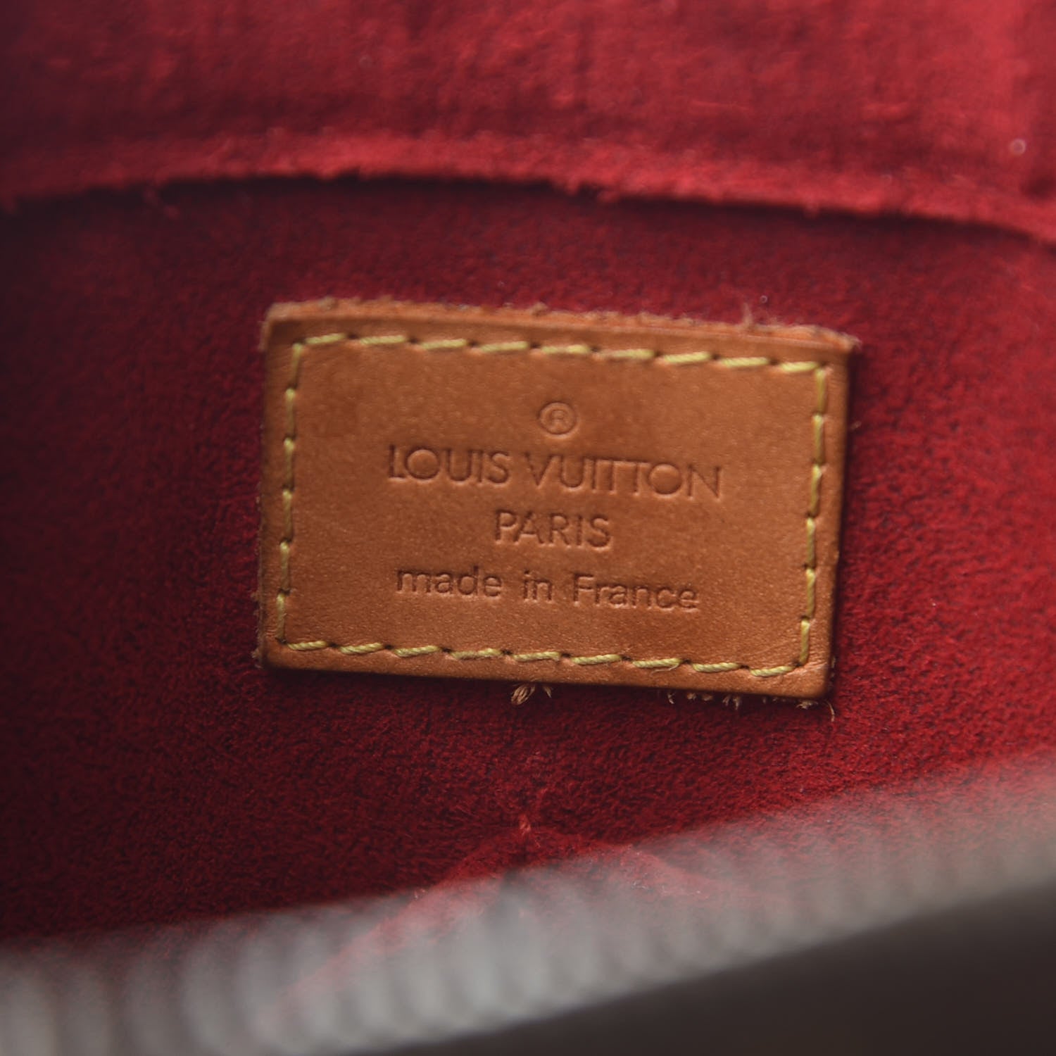 Louis Vuitton Monogram Viva-Cite GM 6 of 9