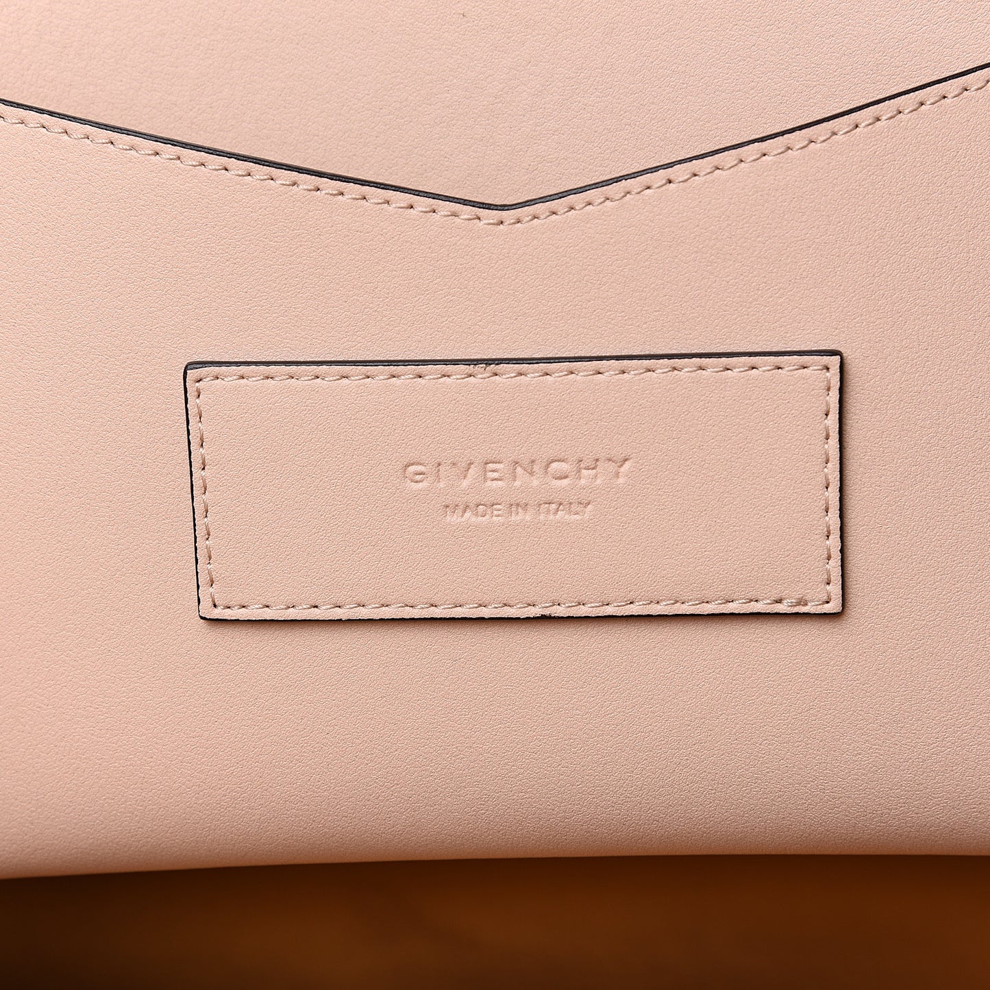 Calfskin Medium GV Shopper Tote Powder