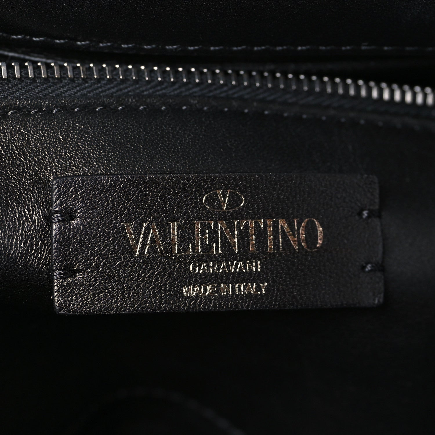 Valentino Garavani Nappa Monochrome Medium Roman Stud Shoulder Bag Black 6 of 8
