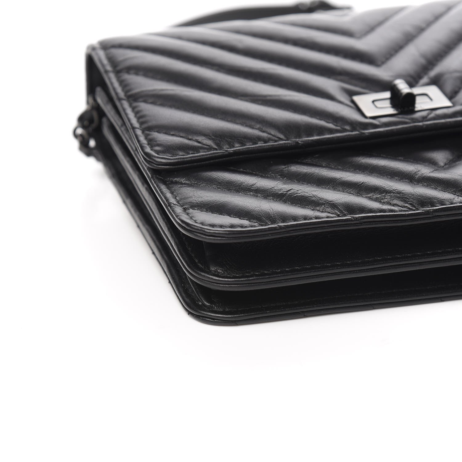 Chanel Aged Calfskin Chevron Quilted Reissue 2.55 Square Wallet On Chain WOC So Black 8 of 11