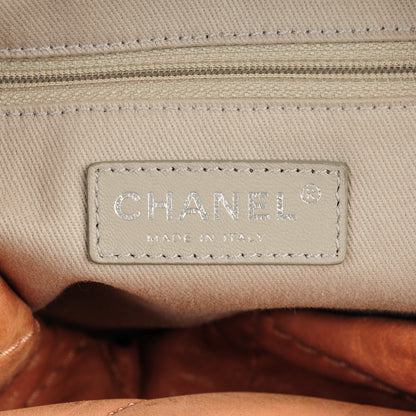 Chanel Iridescent Calfskin Small Sea Hit Tote Pink 6 of 7