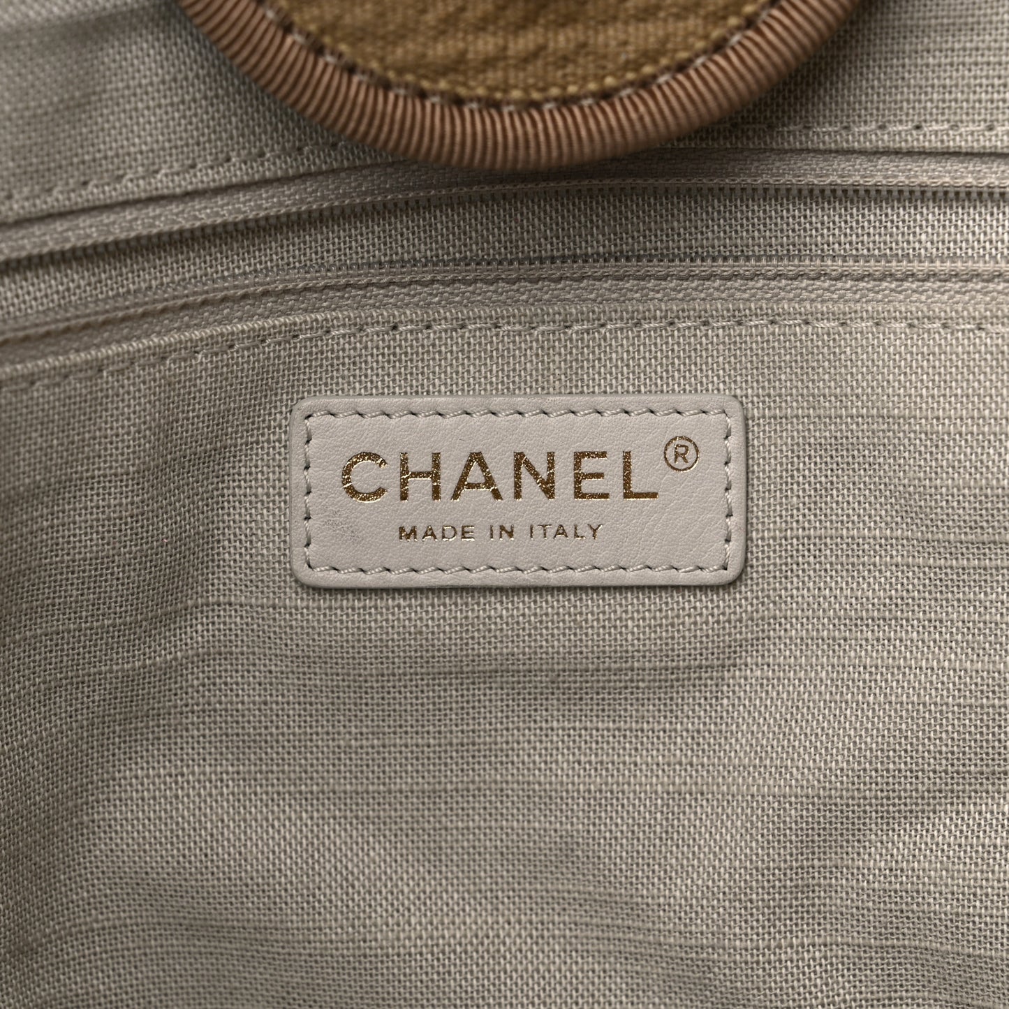 Mixed Fibers Medium Deauville Tote Beige