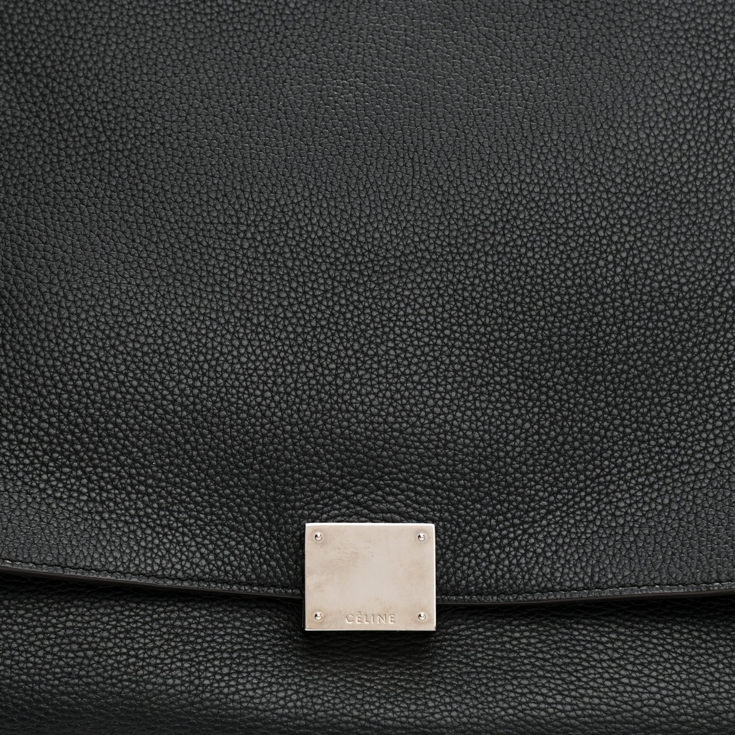 Drummed Calfskin Suede Large Trapeze Black