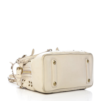 Louis Vuitton Lambskin Riveting White 4 of 28